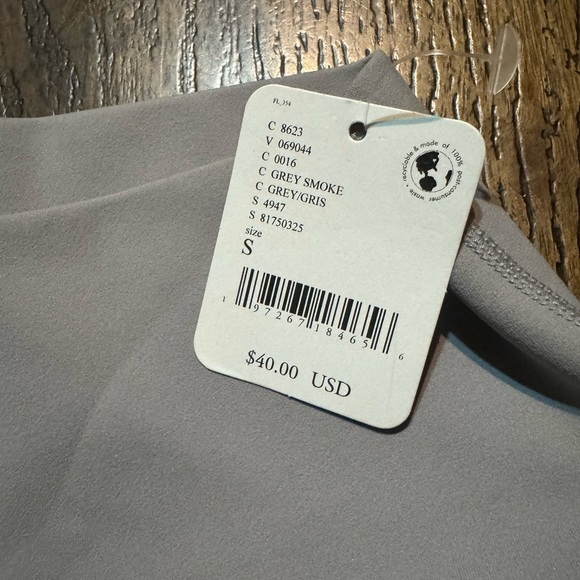 Free People Movement Epic Bike Shorts in Smoke. These are grey, silver SZ S NWT - Picture 6 of 6